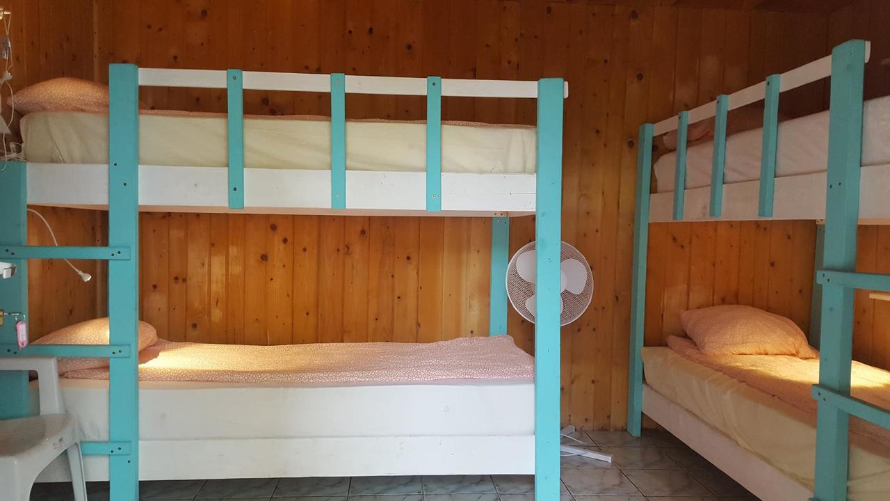 Vampire Beach Hostel Vama Veche Exterior photo